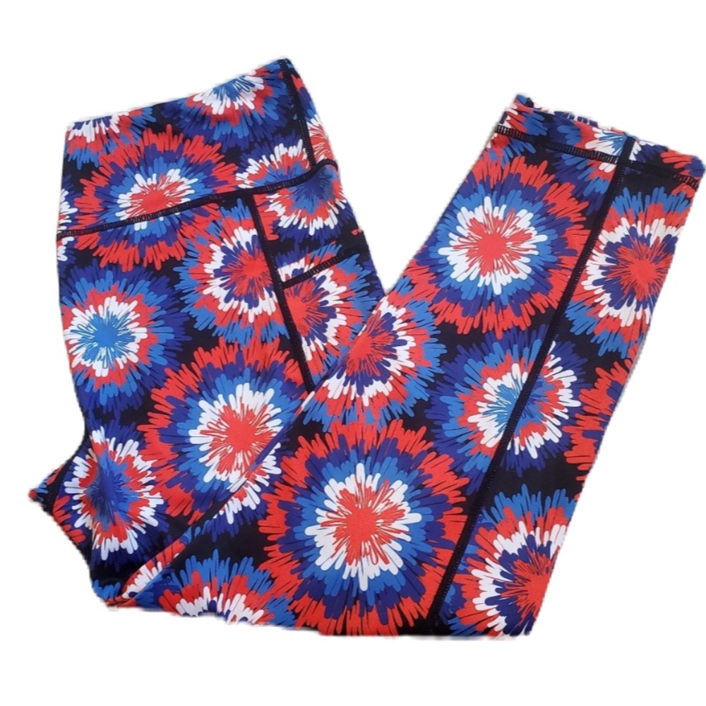 CVG CONSTANTLY VARIED GEAR Fireworks Patriotic CAPRI Leggings Size Small